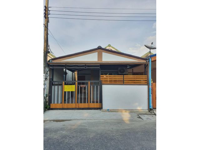 ขายบ้านเดี่ยว หมู่บ้าน อมรทรัพย์ ถนน เลียบวารี25 หนองจอก กรุงเทพ