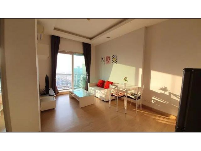 HOT PRICE ให้เช่าคอนโด THRU THONGLOR ชั้น 32 Fully Furnished