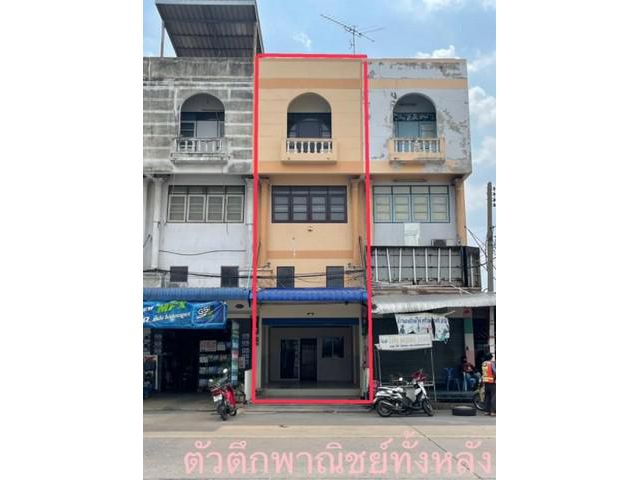 ให้เช่าอาคาร3.5ชั้นย่านลำลูกกา คลอง2