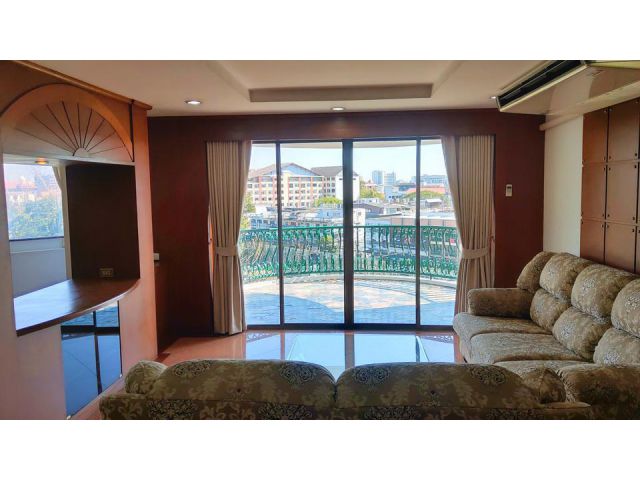 คอนโดให้เช่า : โครงการ Hillside 4 condominium ชั้น 8