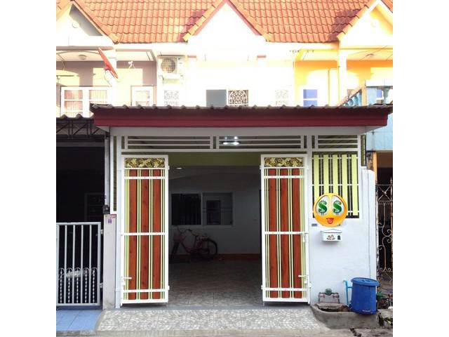 ขาย ทาวน์เฮ้าส์ หมู่บ้านรินทร์ทอง รามคำแหง 190