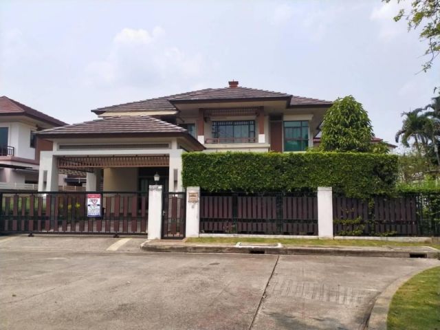 บ้านเดี่ยว เศรษฐสิริ ประชาชื่น เรสซิเด้นท์3 ถ.ประชาชื่น ต.ท่าทราย อ.เมืองนนทบุรี จ.นนทบุรี