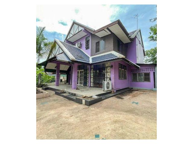 R7ที่ดินพร้อมบ้านสองชั้นหนึ่งหลัง โกดัง และโถงใหญ่