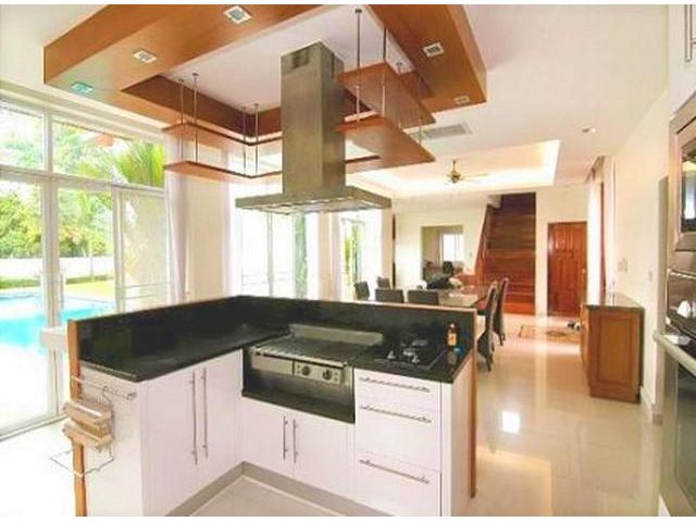 ขายบ้านพักตากอากาศ 159 ตรว พัทยา พร้อมสระว่ายน้ำ