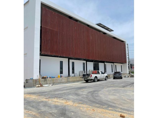 โรงงานขาย โกดังใหม่ พร้อมหอพักคนงาน ใกล้เอกชัย