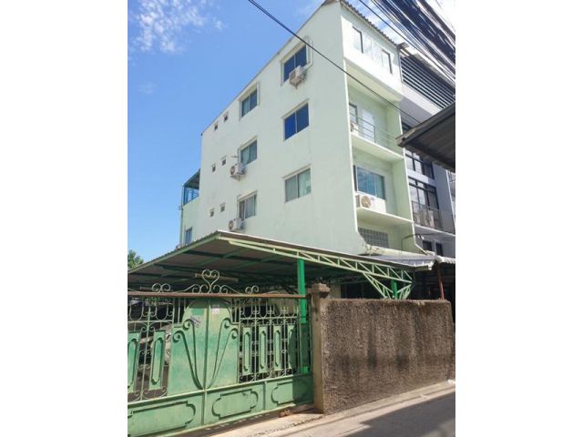 BTSศาลาแดง จดดรถ10 สีลม สาทร 5ชั้น 80ตรว. 400ตรม.