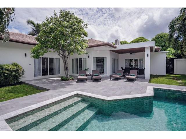 PDR003 For Rent : Rawai, Luxury Private Pool Villa