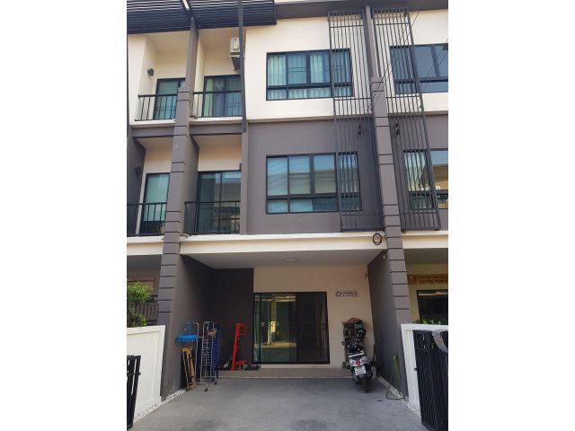 ทาวน์โฮม คาซ่าซิตี้ วงแหวน-ลำลูกกา