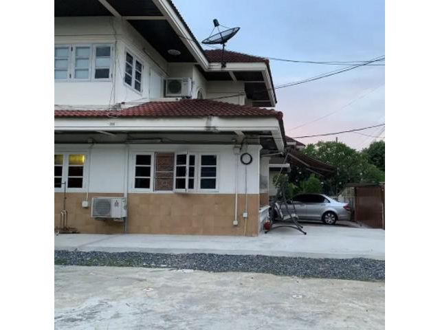 ขายบ้านเดี่ยว 2 ชั้น หมู่บ้านในฝัน ซอยลาซาล32
