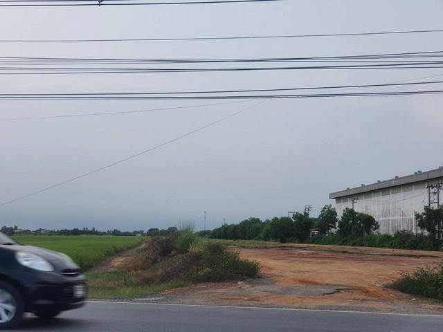ขายที่ดินพื้นสีม่วงหลังตลาดปองพล 3 ไร่ ถมแล้ว ใกล้ถนนสุวินทวงศ์ 304 - 4 กม. ราคาเริ่มต้น ตรว.ละ 18,000 บาท