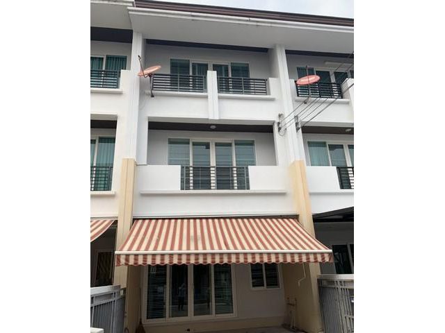 PK ขาย บ้าน ทาวน์โฮม 3 ชั้น บ้านกลางเมือง S-Sense พระราม 9-ลาดพร้าว 84 ถนนประดิษฐ์มนูธรรม ใกล้ทางด่วนรามอินทรา-อาจณรงค์