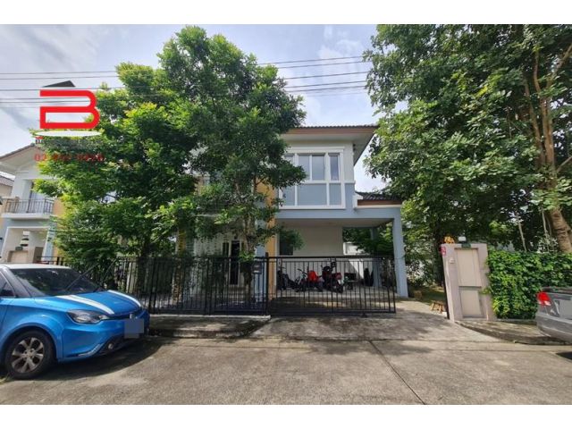 บ้านเดี่ยว 2 ชั้น หลังริม โครงการ เนเบอร์โฮม วัชรพล เนื้อที่ 71.1 ตรว. มี 3 ห้องนอน 3 ห้องน้ำ ถนนสุขาภิบาล 5 เขตคลองสามว
