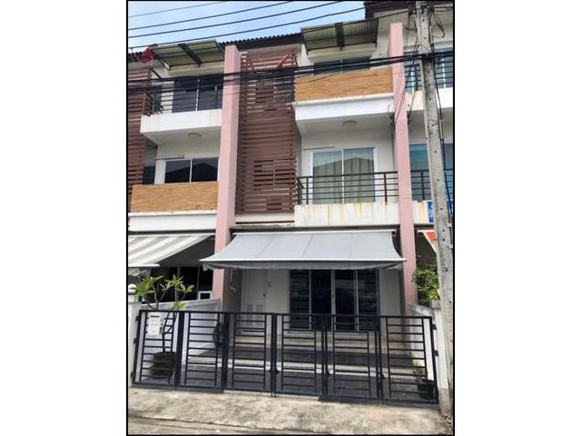 LVPU 50300 ให้เช่าทาวน์เฮ้าส์ 3ชั้นหมู่บ้านมายเพลส