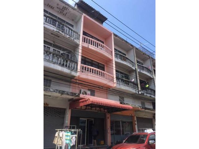 อาคารพาณิชย์ขาย ซอยนิมิตใหม่ 19ตารางวา มีชั้นลอย