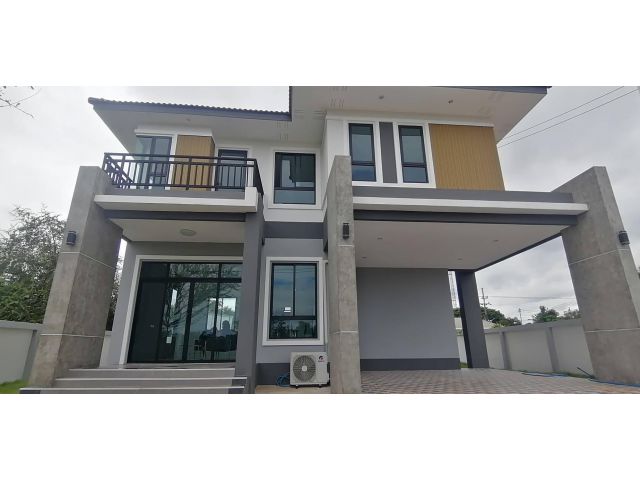 ขายบ้านสวยหลังใหญ่ ใกล้บึงหนองโคตร  3 ห้องนอน 3 ห้องน้ำ เนื้อที่ 79.9  ตร.ว.