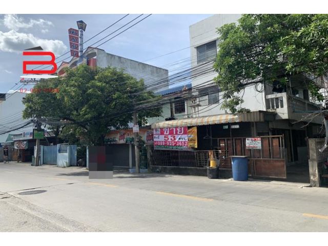 ที่ดินพร้อมห้องเช่า 3 ชั้น ซอยพหลโยธิน 48 แยก 19 เนื้อที่ 53 ตรว. มี 6 ห้องนอน 6 ห้องน้ำ ถนนพหลโยธิน