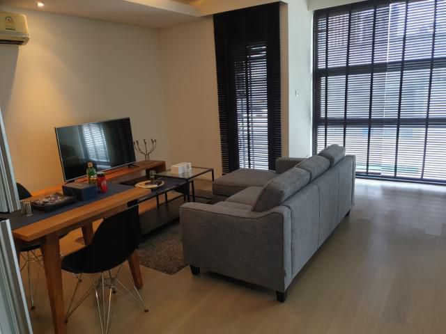 ขายห้องชุดพักอาศัย Mode Sukhumvit 61 Condominium building A ชั้น 5 ขนาด 43. 6 ตร. ม. ซอยสุขุมวิท 61 เขตวัฒนา กทม.