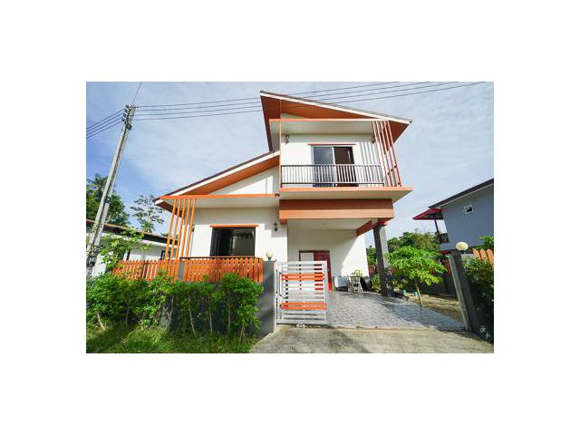 บ้านเดี่ยว 2ชั้น 2นอน  สไตส์โมเดิร์นใกล้หาดหน้าทอน