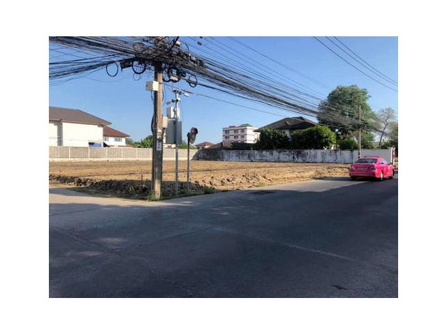 ที่ดินถมแล้ว รามอินทรา สุขาภิบาล 400ตร.วา แปลงมุม
