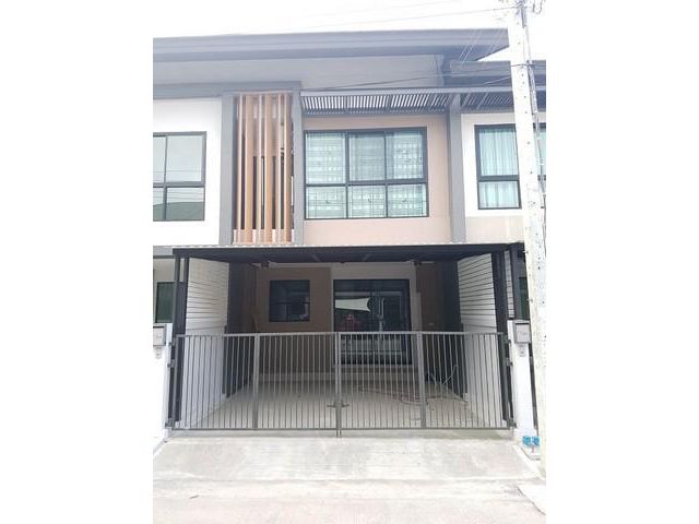 ให้เช่าทาวน์โฮมใหม่ 2 ชั้น ไทม์โฮม สวนหลวง ร.9