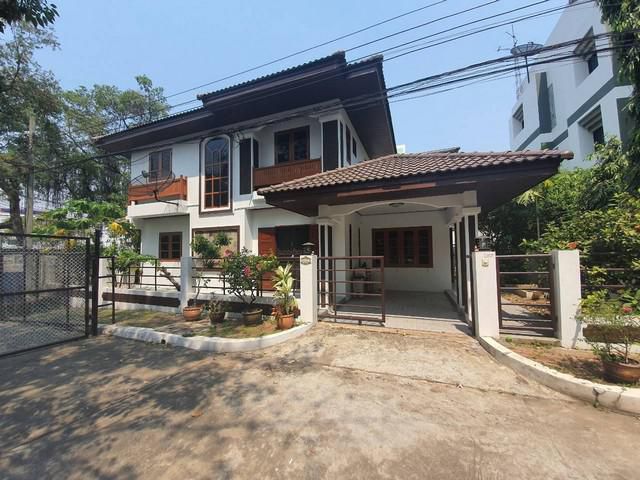 ให้เช่า บ้านเดี่ยว ซอยลาซาล 37 บางนา 42 ตร.ว