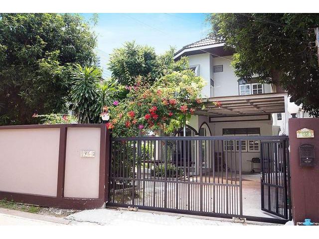 PJD06 ให้เช่า บ้านเดี่ยว 2 ชั้น ซอยคลายกังวล ใกล้MRTสุทธิสาร เขตห้วยขวาง มีเฟอร์นิเจอร์ครบ