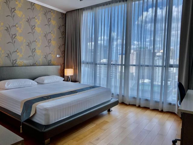ด่วน ลดสุด ขายคอนโด Hyde sukhumvit 13 (ไฮด์ สุขุมวิท 13) 2ห้องนอน 2ห้องน้ำ 110ตร.ม ห้องมุมสวยเลย์เอ้าท์ดีมาก ขายต่ำกว่าต