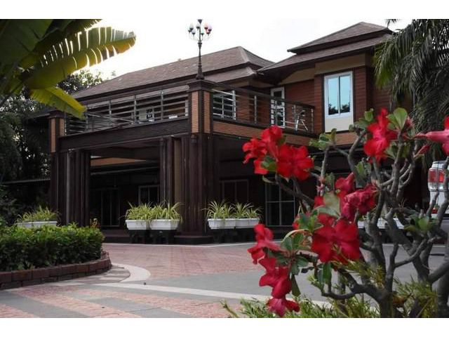 ที่ดินพร้อมสิ่งปลูกสร้าง ขนาด 10 ไร่ เมืองขอนแก่น