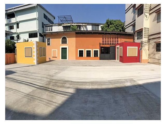 ขายที่ดินพร้อมบ้าน ซ.อุดมสุข42(AOL-F91-2110004790)