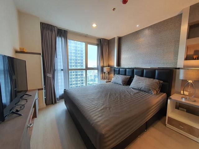 RHYTHM Sathorn-Narathiwas ใกล้ BTS ช่องนนทรี