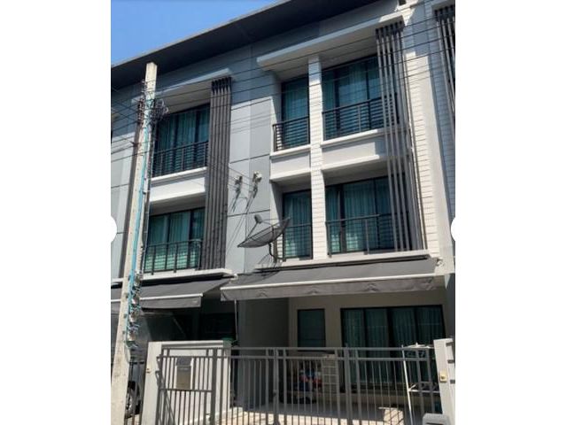 ให้เช่าทาวน์โฮม3ชั้น บ้านกลางเมืองรัตนาธิเบศร์