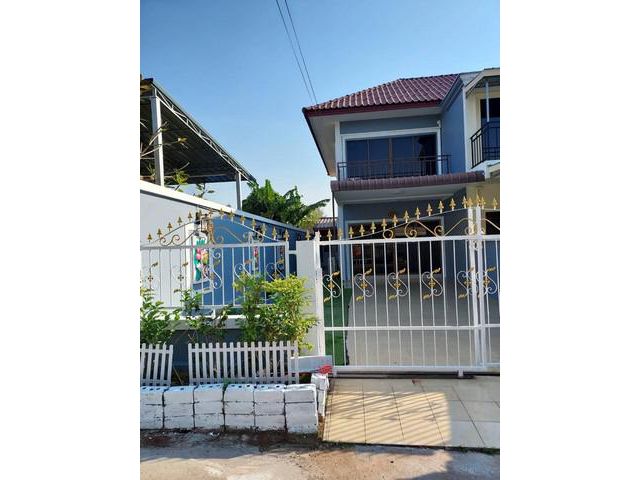 LVNe50342 ขายบ้านแฝด ถนนเทศบาล 1 ซอย17