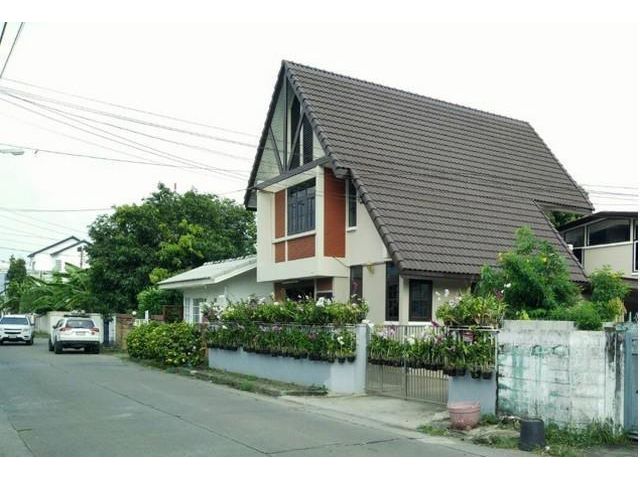 ให้เช่าบ้านเดี่ยว2ชั้น นวมินทร์81 ใกล้เดอะมอลล์บางกะปิ เหมอะพักอาศัย