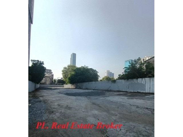 PB21 ขายที่ดิน ติดถนนเอกมัย สุขุมวิท63