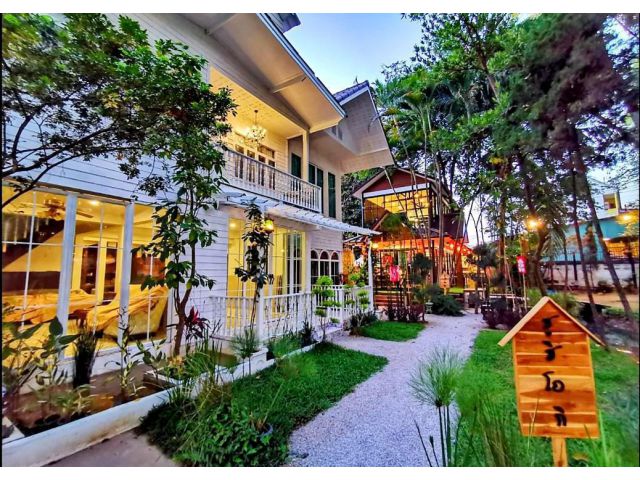 PR998ขาย บ้านแสนสวย ไสตล์ โคโลเนียล พร้อม cafe'ไสตล์วินเทจ สวย.. หรู.. ติดถนนเส้นต้นยาง เชียงใหม่