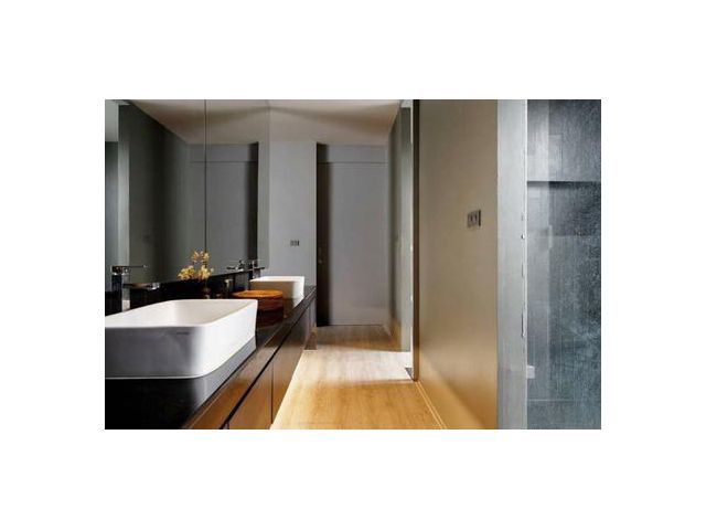 ปล่อยเช่า Townhouse เขตบางรัก 250 ตรม 85,000 บาท