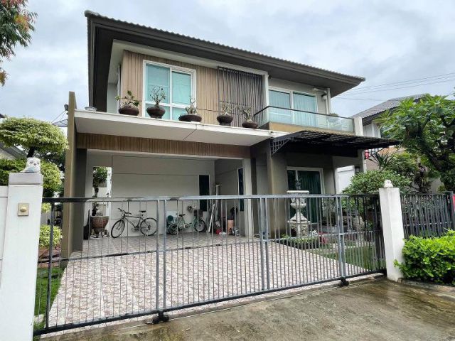 ขาย บ้านเดี่ยว ราคาถูกสุดๆ โครงการ มัณฑนา เลค วัชรพล พร้อมอยู่
