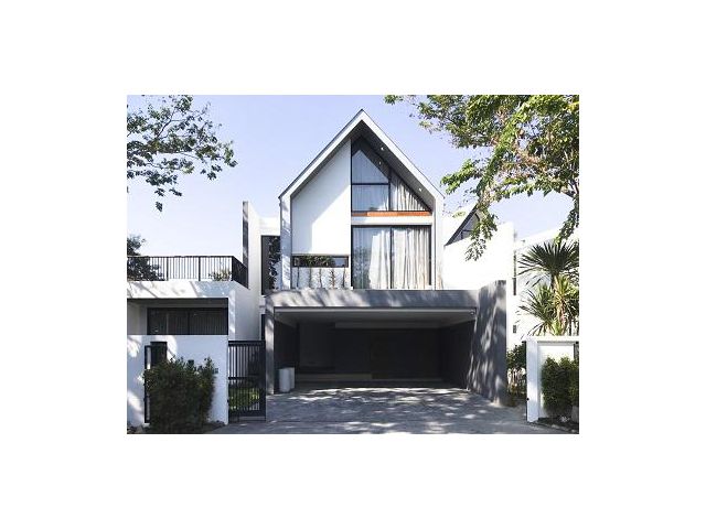 ขายบ้านหางดง ในโครงการหมู่บ้านวังตาล #บ้านสร้างใหม่ พร้อมสระว่ายน้ำ เนื้อที่ 174 ตร.ว. พื้นที่ใช้สอย 675 ตร.ม. ราคา 26.5