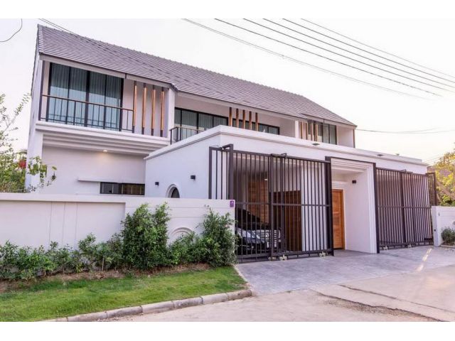 ขายบ้านหางดง ในโครงการหมู่บ้านวังตาล บ้านสร้างใหม่ พื้นที่ใช้สอย 320 ตร.ม. ราคา 11.5ล้าน