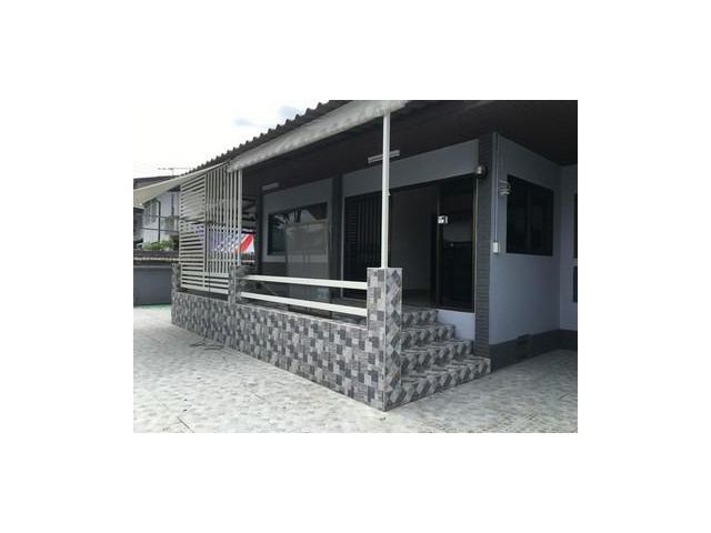 บ้านเดี่ยว ชั้นเดียว ถ.โชคชัย 4 ซอย 76