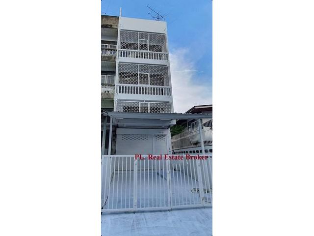 อาคารพาณิชย์ให้เช่า ย่านเสนานิคม1