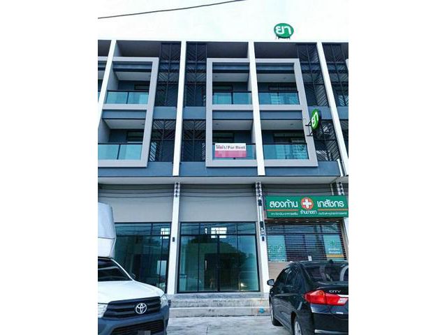 ให้เช่า โฮมออฟฟิศ 3.5 ชั้น Merit Place บางนา