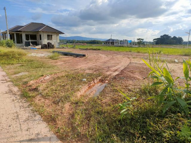 5B4MG0097 ขายที่ดิน พร้อมเอกสารสิทธิ์ โฉนด  ที่ดินมีขนาด  1 งาน 11.4 ตรว.