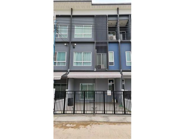 ให้เช่าทาวน์โฮมสัมมากร อเวนิว สุวรรณภูมิ ลาดกระบัง