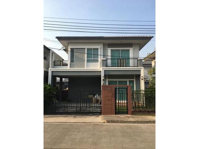 ให้เช่าบ้าน 2 ชั้น ภัสสร เพรสทีจ ลุกซ์ พัฒนาการ 38