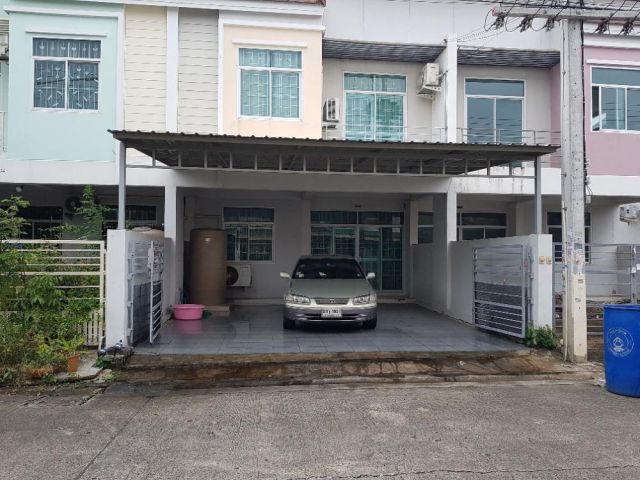 THA142 ให้เช่าบ้านทาวน์เฮาส์ พร้อมเฟอร์นิเจอร์ รังสิต คลอง3 (หมู่บ้านไทยสมบูรณ์3)Town House for Rent Thai Somboon Villag