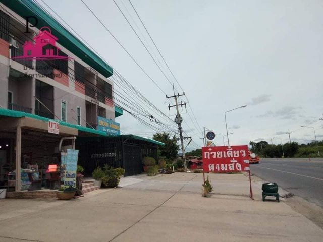 ขาย!! อาคารพาณิชย์ 3 ชั้น ติดถนน 4 เลนทำเลดีสุดๆ