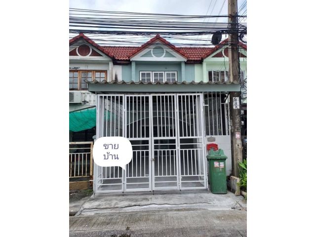ทาวน์เฮ้าส์ 2 ชั้น #หมู่บ้านร่มทิพย์ รีโนเวทใหม่ พร้อมอยู่ ด้านหลังเป็นสวนไม่มีบ้านหลังอื่นบังทางลม มี 7-11,โลตัส และปั๊ม ปตท. หน้าหมู่บ้าน