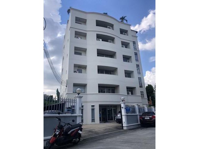 อาคารสำนักงาน 6ชั้น มีลิฟท์ รัชดาภิเษก