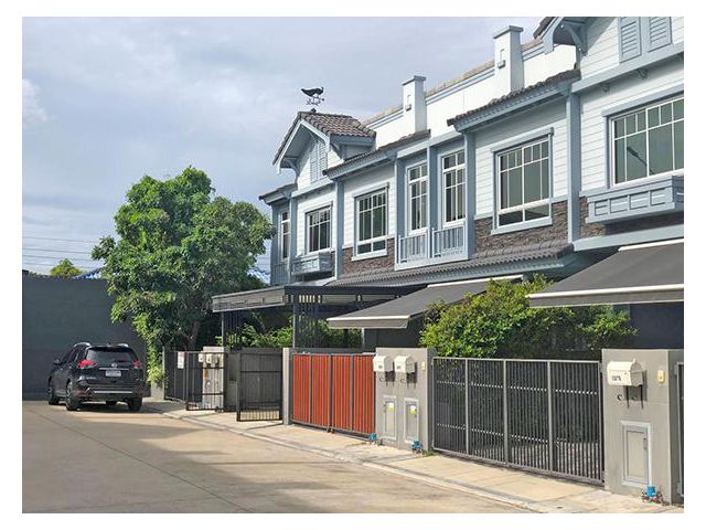 ขายทาวน์โฮม 2ชั้น Indy 3 (AOL-F68-2111004911)